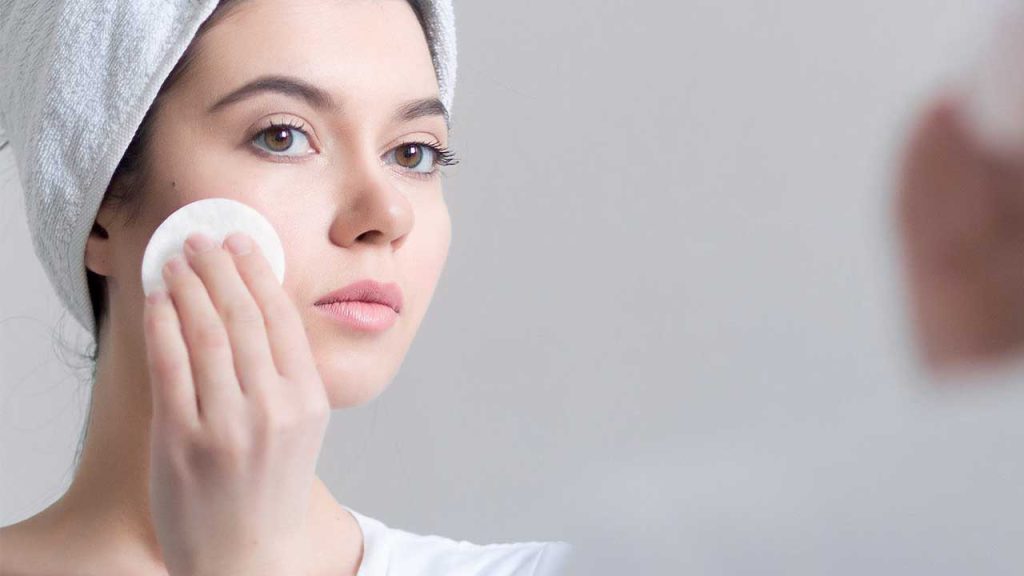 Causas y Síntomas de la Dermatitis Seborreica: ¿Cómo superarlos?